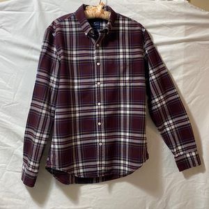 American Eagle Men’s Burgundy Plaid Flannel - Long Sleeve - Medium